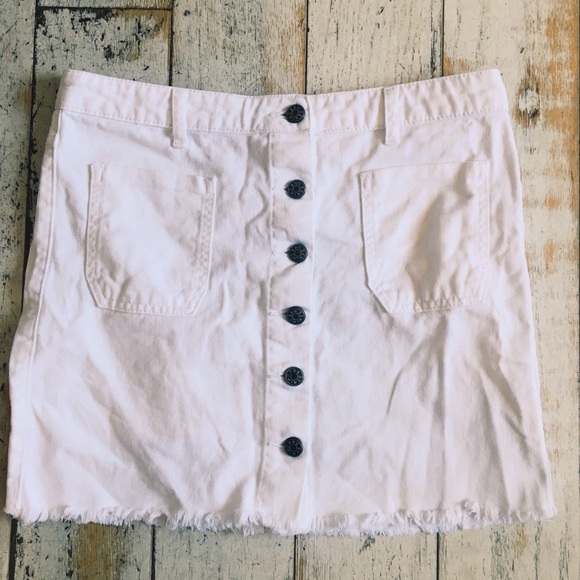 Urban outfitters white denim skirt - Picture 2 of 7